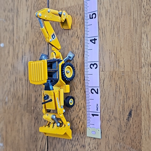 John Deere Backhoe by Ertl - Picture 8 of 8